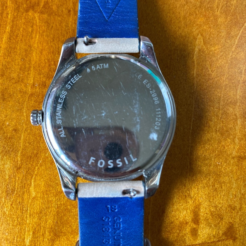 Fossil Rhinestone watch - Picture 3 of 3